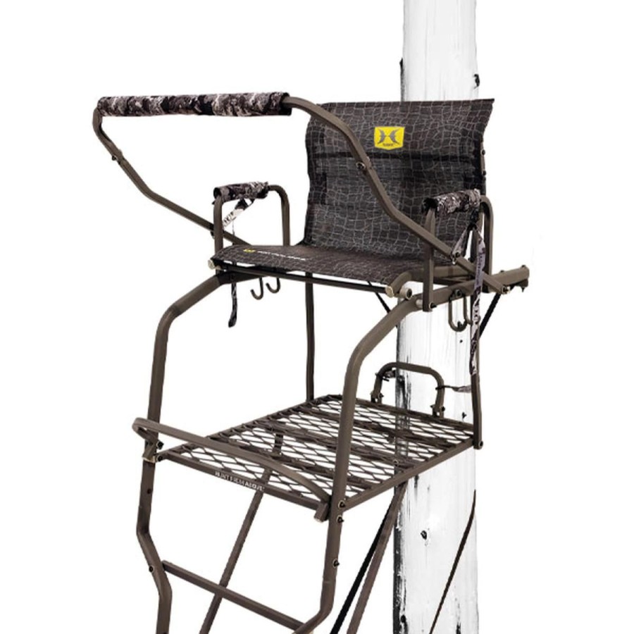 Hunting Hawk Ladderstands | Hawk Bighorn Ladderstand